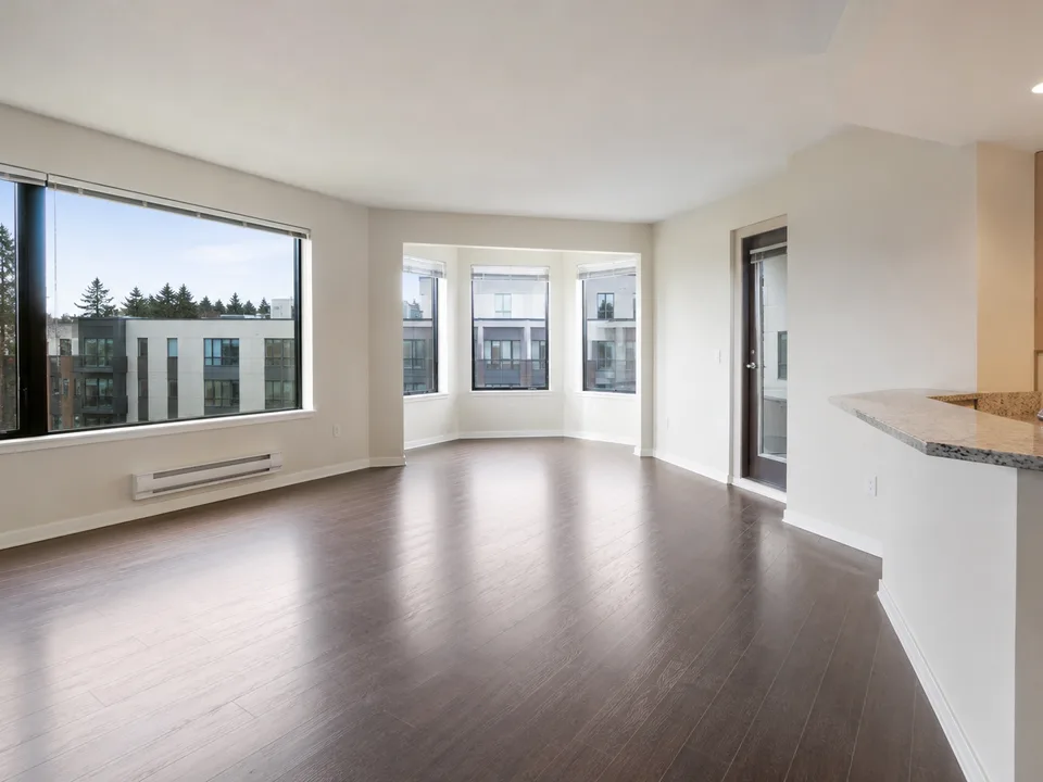 Empty Bellevue apartment after move-in or move-out cleaning