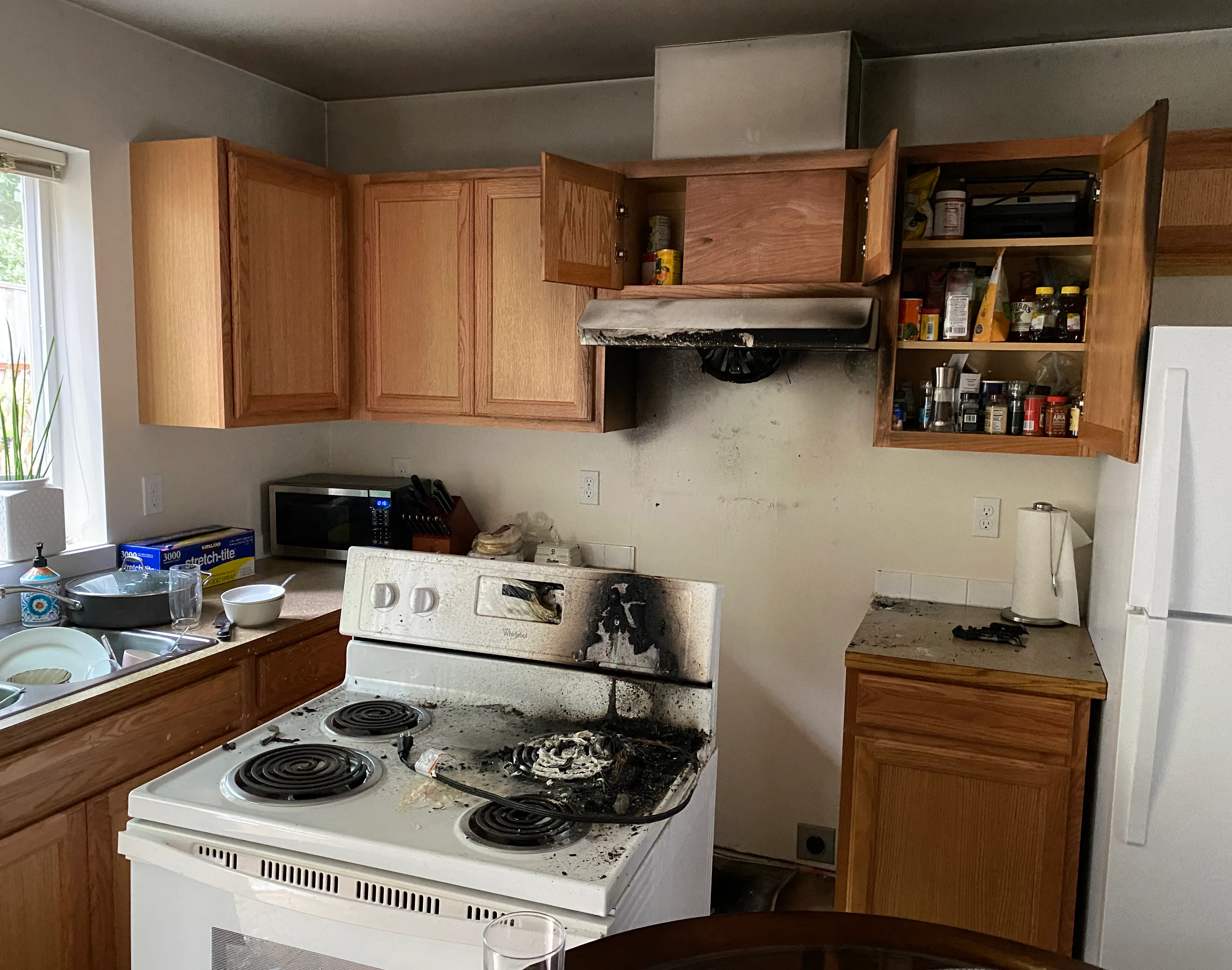 Modern Kitchen Remodel in Issaquah Before